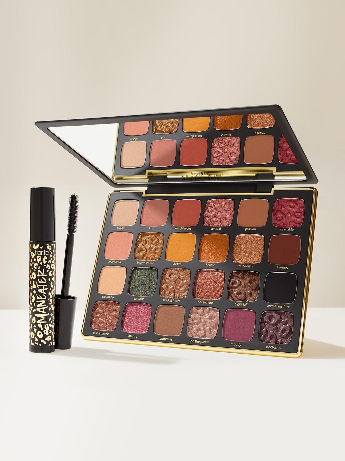 maneater™ after dark bundle