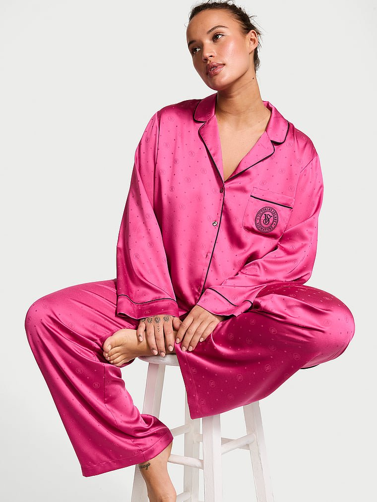 ‏Clothing